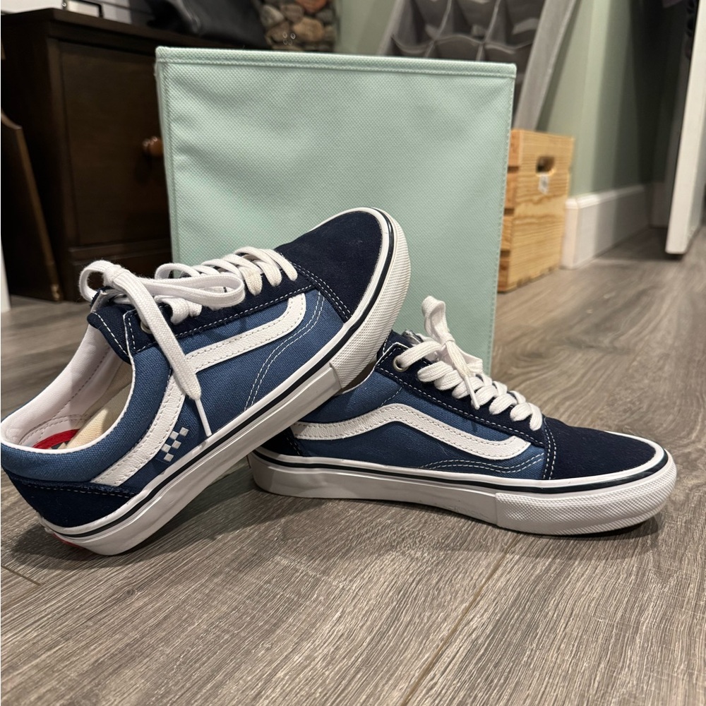 Vans Navy and White Skateboarding Shoes
